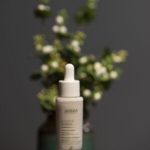 Aveda Botanical kinetics instant luminizer serum 30 ml